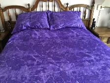King Duvet Cover Set and Queen Sheet Set - Photo 4