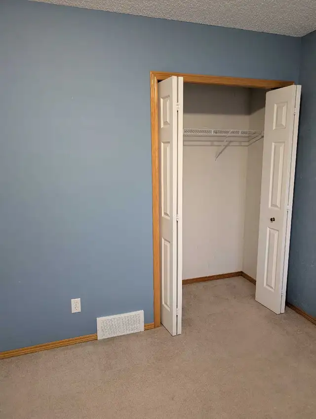 Room for rent NW
