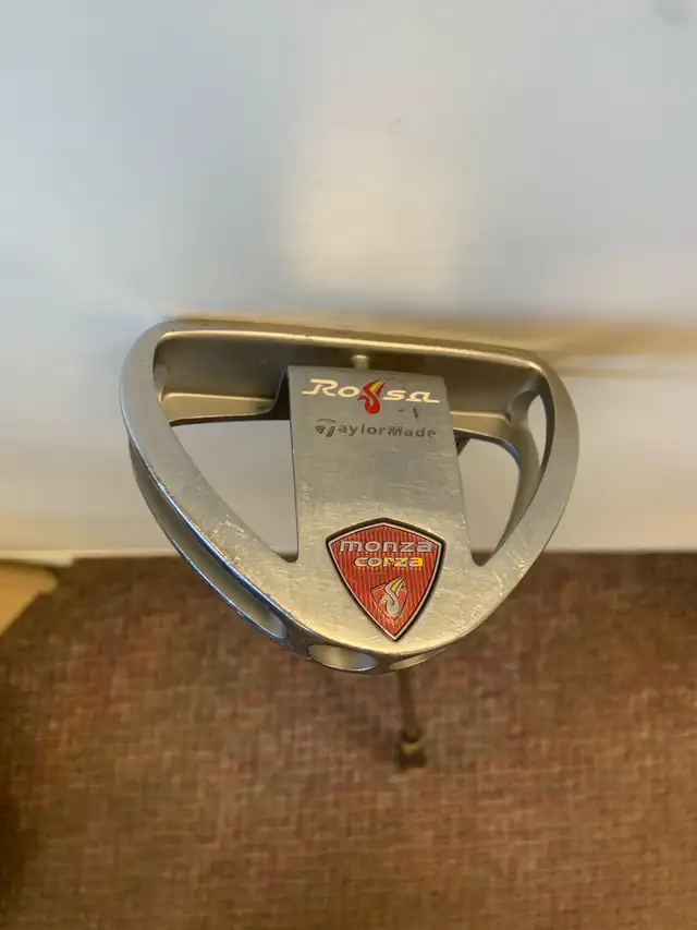 Monday Corza Putter