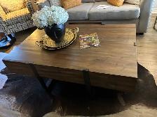 coffee table - Photo 2
