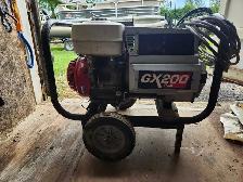 200 AMP/WELDER-2000/4000 WATT GENERATOR - Photo 2