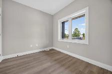 3-bedroom 4-bathroom townhome in Corunna for rent! - Photo 7