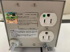 Tripp Lite IS250HG   250W medical-grade isolation transformer - Photo 4