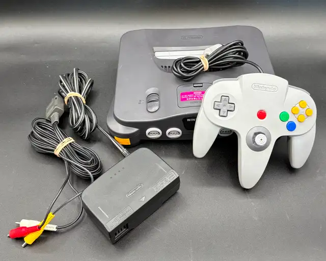 Nintendo 64 Console Complete with One N64 Controller and Wires