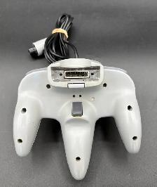Nintendo 64 Console Complete with One N64 Controller and Wires - Photo 5