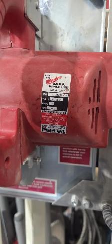 Milwaukee Saftey Speed Panel Saw - Photo 4