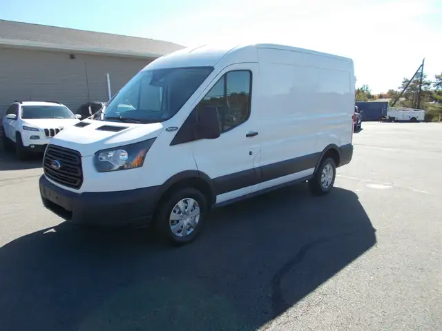 2017 Ford Transit Cargo Van T250 Highrise