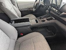 2024 Toyota Sienna LE 8 PASSAGERS - Photo 8