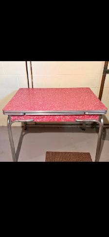 Collection of antique furniture - Photo 2