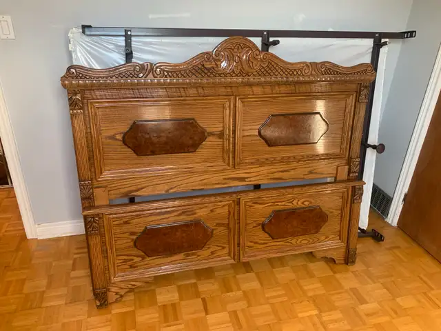 Queen bed set