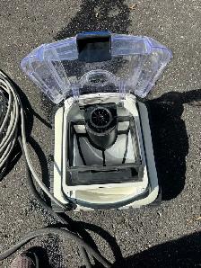 POLARIS PCX868IQ ROBOTIC POOL CLEner