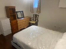 Room for rent basement - Photo 2