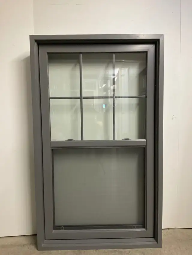 11033GH Fenêtre Guillotine HYBRIDE Charbon  38 1/2 x 64 3/4