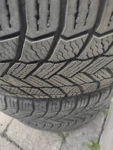 225-65R17x4 pneus hiver Michelin X-Ice Snow. Excellent état. - Photo 3