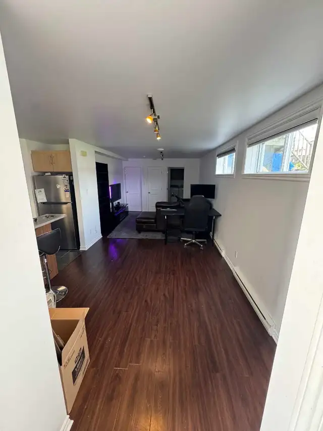 Appartement grand 3/2 à louer pour le 1 novembre 2026 , à Beauha