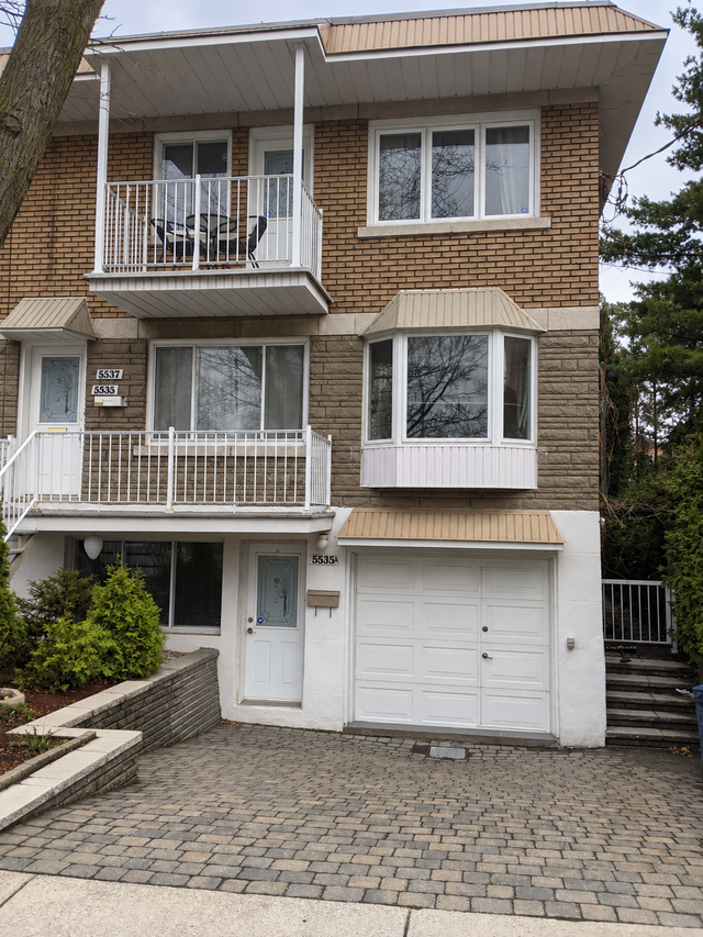 2 ½ à louer – 950 $/mois, tout inclus Métro Cadilla (HOCHELAGA)