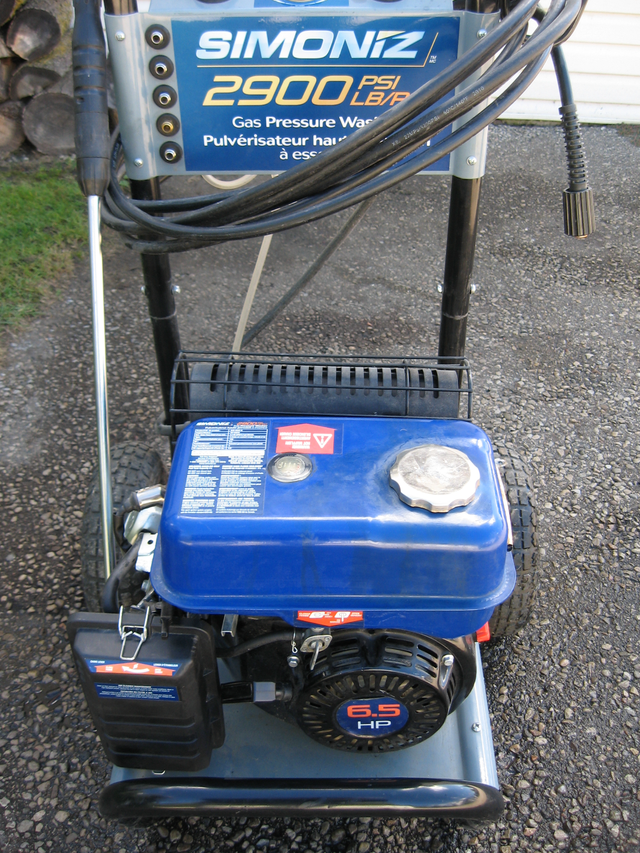 Simoniz  Gas  Pressure  Washer  For  Sale
