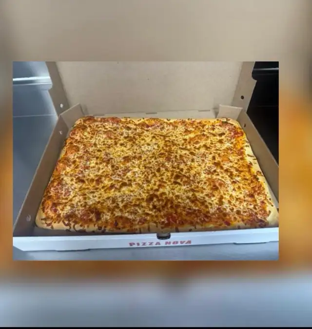 Pizza Nova