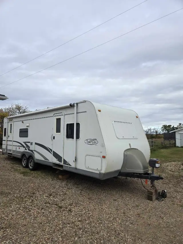 2007 R-vision Trail-lite