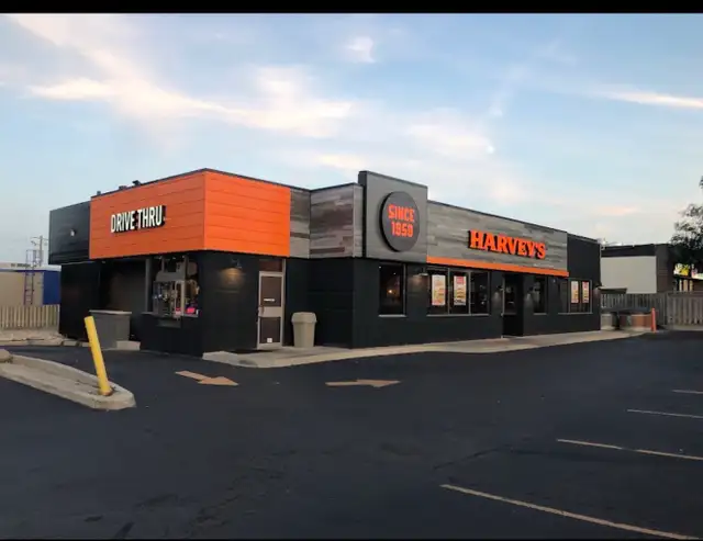 Front line and Grill Associate