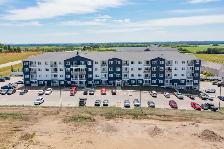 Apartment in Sylvan Lake - 1 Bed Plus Den - Photo 14
