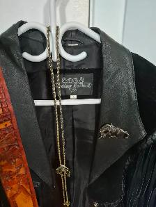 VESTE ET CEINTURE  WESTERN - Photo 2