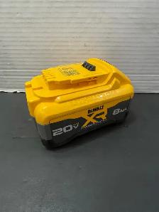 DEWALT 20V 8AH POWER-STACK BATTERY DCB2108