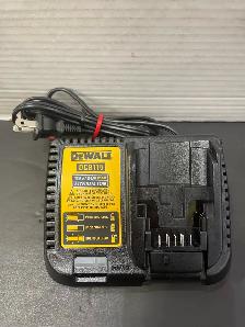 DEWALT 20V CHARGER DCB115