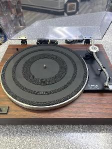 Yamaha YP-66 Turn Table