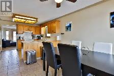 3 Bed 2 Bath Main Floor for Rent - Heritage Area, Lethbridge - Photo 8
