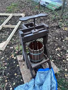 Antique Cheese Press - Photo 2