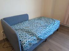 Daybed with mattress $200