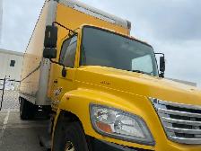 2010 Hino 268