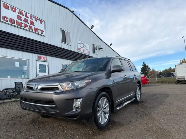 2012 Toyota Highlander Hybrid-WARRANTY INC, 2 SETS TIRES, LEATHE