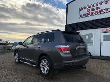 2012 Toyota Highlander Hybrid-WARRANTY INC, 2 SETS TIRES, LEATHE - Photo 3