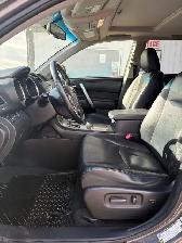2012 Toyota Highlander Hybrid-WARRANTY INC, 2 SETS TIRES, LEATHE - Photo 11