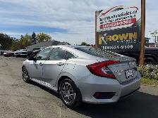 2017 Honda Civic LX - Photo 4