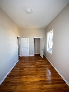 2Bed/1 Bath Heat and Light included! IN MONCTON NB - Photo 8