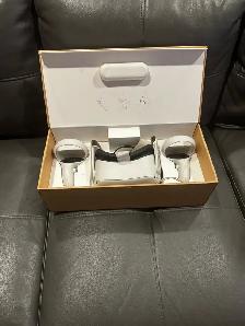 Oculus Quest 2 VR très bon état fonctionne super bien.