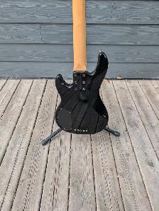 G&L Tribute L 2500 5 string bass guitar made in south Korea - Photo 4