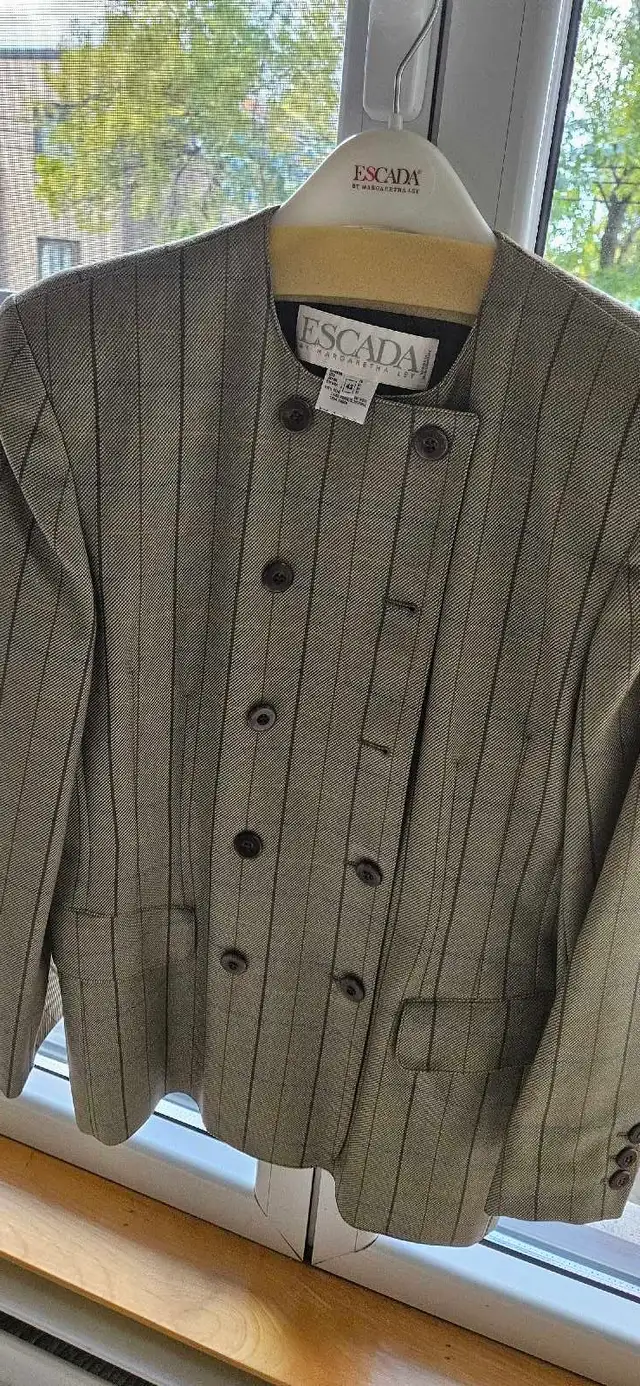 Ensemble Escada Margaretha Ley