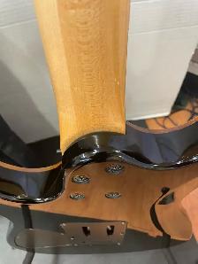 IBANEZ ELECTRIC GUITAR W/CASE SA260FM - Photo 6
