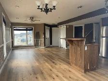 Modern 3 Bedroom Home - Photo 5