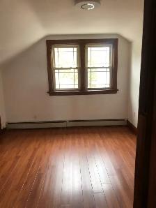 3 Bedroom Flat available NOW for rent - Photo 7