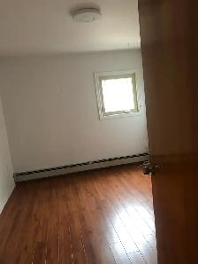 3 Bedroom Flat available NOW for rent - Photo 8