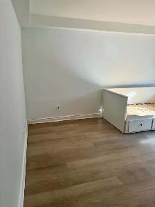 MAGNIFIQUE GRAND 3 ½ SEMI-MEUBLÉ RÉNOVÉ À LOUER - Photo 24