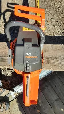 Husqvarna 50 Chain Saw and Accessories For Sale - Photo 3