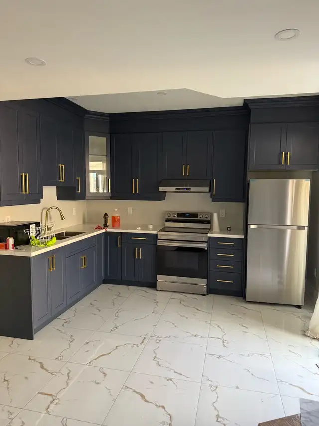 kitchen cabinet