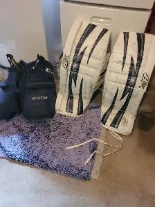 Goalie equipment (complete set) - Photo 2