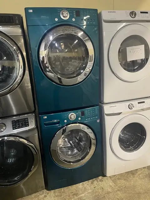 Laveuse sécheuse frontales vertes aqua LG ( remis a neuf )